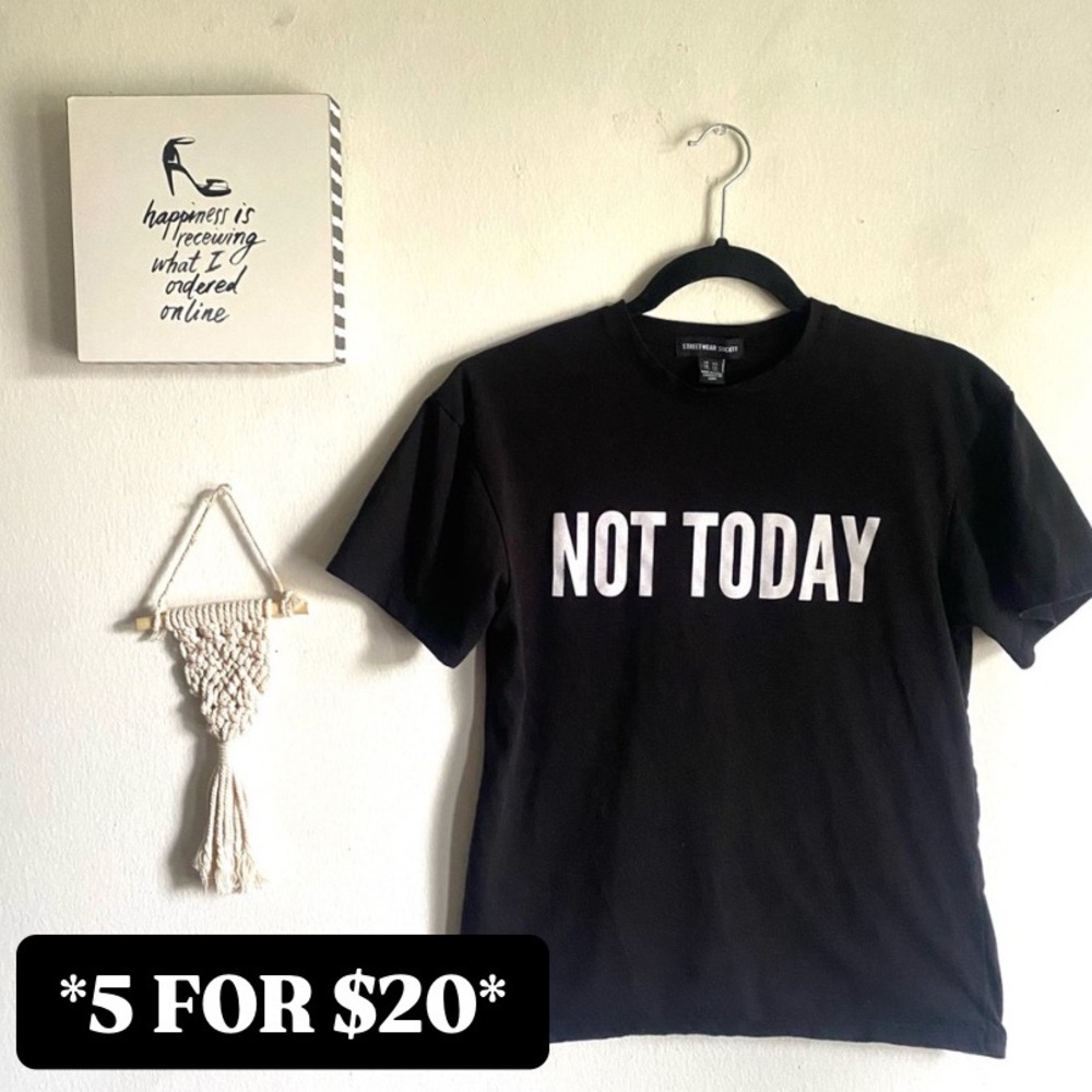 Tee //